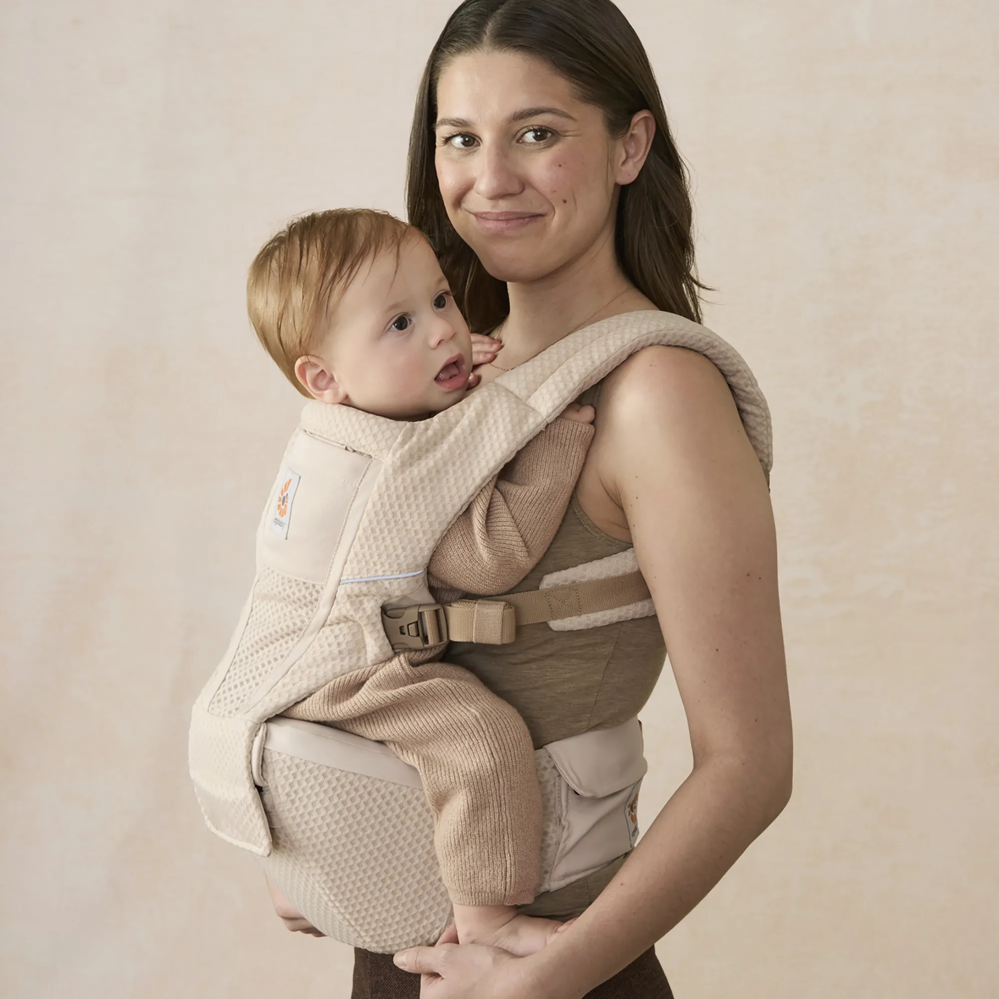 Alta Hip Seat Baby Carrier - Image 3